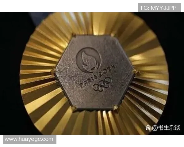 奖杯象征荣耀与奋斗 见证拼搏与梦想的实现之路